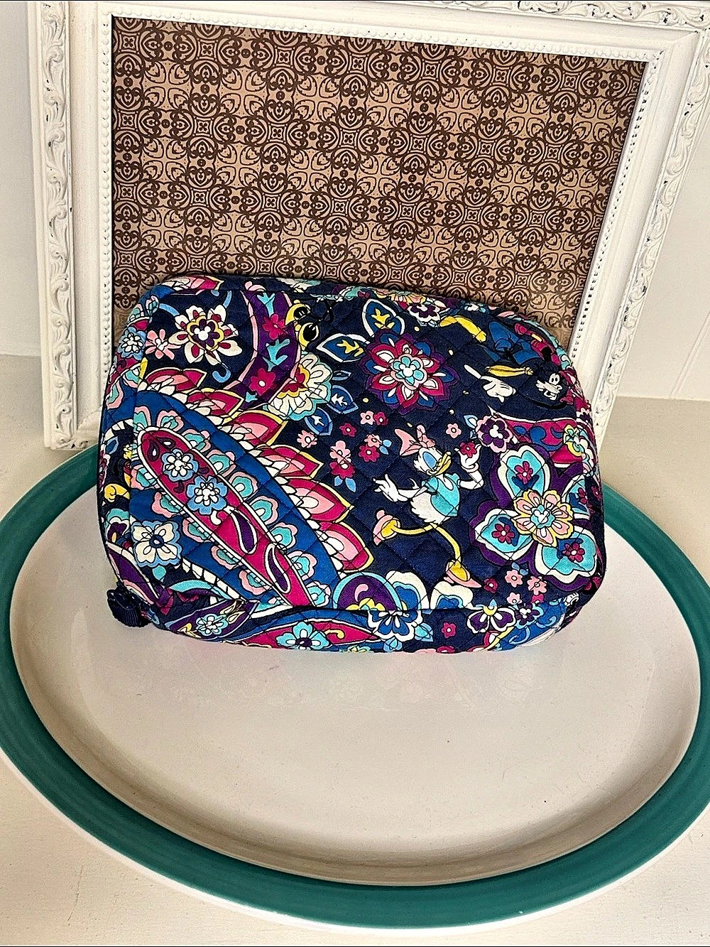 Vera Bradley Disney x Sensational Six cosmetic bag NWOT